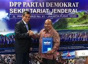 Lukas Enembe Trada Yang Blok