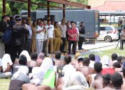 Gubernur Ancam Cabut Beasiswa Mahasiswa Eksodus