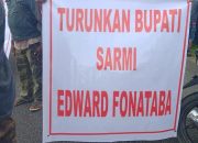 Masyarakat Sarmi Gelar Demo di DPRD