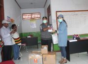 ASN Tolikara Sumbang APD Untuk Petugas Covid-19