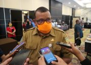 Swalayan Diserbu Imbas Pembatasan Aktivitas, Pemprov : Warga Masih Penyesuaian