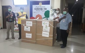 Kemenkes Bantu Papua 10 Ventilator