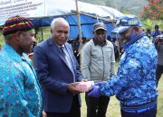 Demokrat Papua Bantu Pembangunan Tiga Gereja