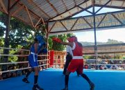 Petinju PON Papua Sparing dengan Petinju SMANKOR