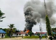 Kantor Disnaker Keerom Dibakar