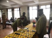 Bupati UGW Lantik 37 Pejabat Tolikara