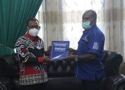 Demokrat Papua Serahkan Dokumen ke Kemenkumham Papua