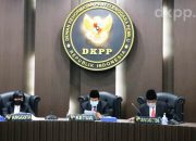 Ketua KPU Papua dan Anggota KPU Boven Digoel Dipecat