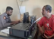 Jurnalis Papua Viktor Mambor Diteror