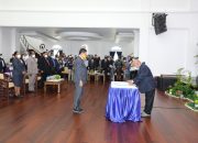 Gubernur Angkat Rumasukun Gantikan Flassy