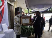 Mensos Risma Sapa Warga Papua