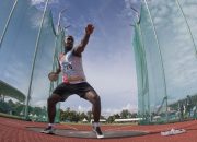 Arnoldus Sumbang Emas Atletik