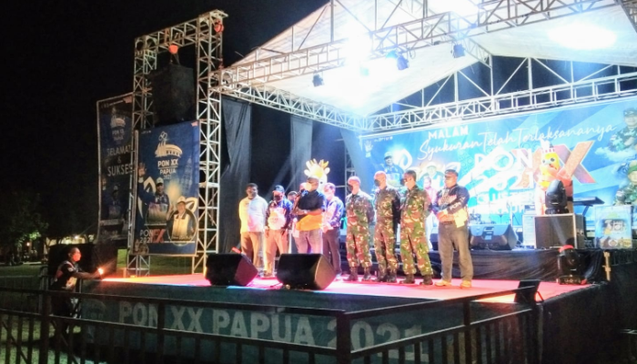 Malam Syukuran Akhiri PON di Merauke