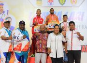 Gubernur Enembe Tutup Lomba Lari Haornas