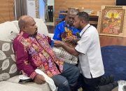 KPK dan Imigrasi Bertanggung Jawab Bila Kondisi Gubernur Papua Memburuk