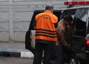 KPK Tahan Tersangka Korupsi Mamberamo Tengah