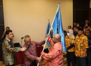 Hans Bisay Dilantik Jabat Ketua PWI Papua 2022-2027