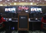 Petege, Magai dan Fahrozi Uji UU Parpol ke MK