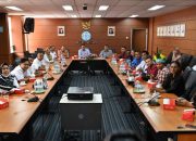 Menkominfo dan Dewan Pers Ajak Jurnalis Papua Barat Wujudkan Pemilu Damai