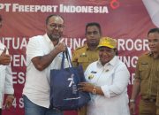 Freeport Serahkan 3 Ribu Paket Program Stunting