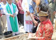 Gubernur Kondomo: Bekerja Sepenuh Hati untuk Allah, Gereja Kapelo Mulai Dibangun