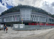 Bupati Mimika Resmikan RS Waa Banti