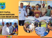 Pj Gubernur Wanggai Serahkan Bantuan  Beras dan  Mesin Giling Padi di Libarek