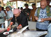 MenkopUKM Perkuat Bisnis Ikan Tuna di Biak Lewat Koperasi