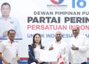 Dominggus Mandacan Resmi Didukung Perindo dan Nasdem