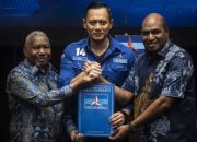 Pilkada Papua Barat, Demokrat Dukung Dominggus Mandacan dan M Lakotani
