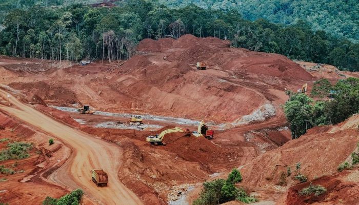 Aktivitas Tambang Ancam Ekosistem Raja Ampat