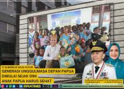 Pj Fatoni Serahkan Bantuan untuk PAUD di Waropen