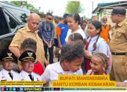 Bupati Mansnembra Siapkan Rumah Sewa untuk Korban Kebakaran