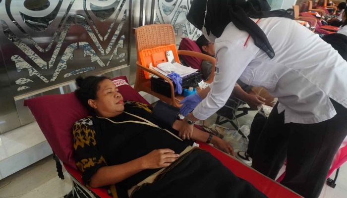 Bank Mandiri Gelar Donor Darah Massal  di Jayapura