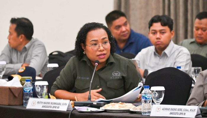 Legislator Ruth Rumkabu Dorong Evaluasi Seleksi dan Kesehatan Komcad